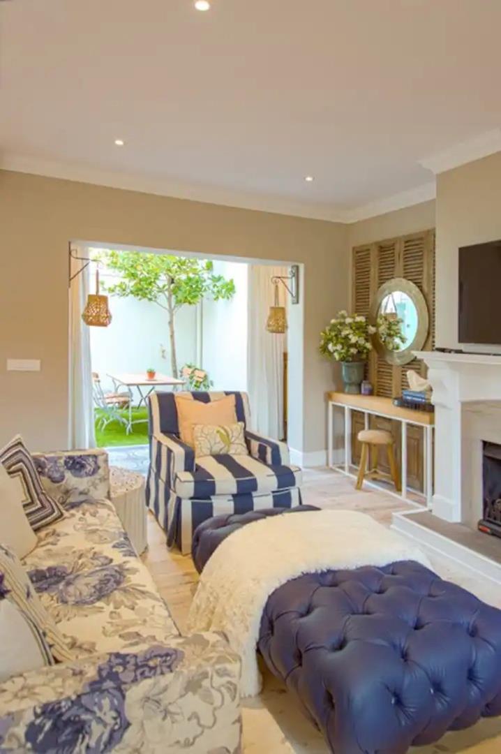 To Let 2 Bedroom Property for Rent in Kalk Bay Western Cape